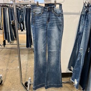 Judy Blue Mid Flare Jeans